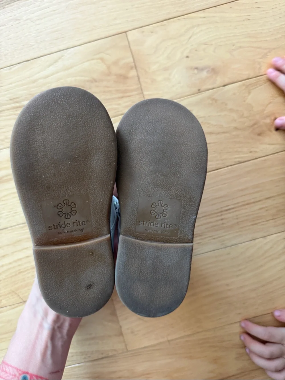 Stride Rite nearly new White Girls' Mary Jane Shoes with Cutout Detail